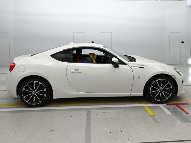 Toyota 86 2021 7016798-3