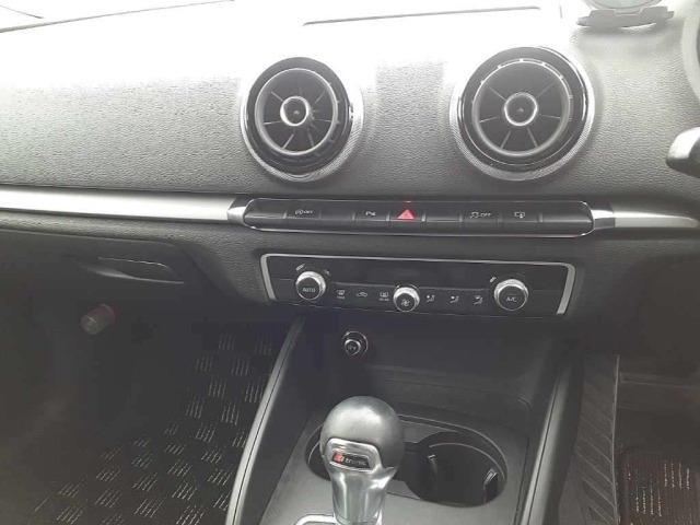 Audi A3 2015 7003564-12