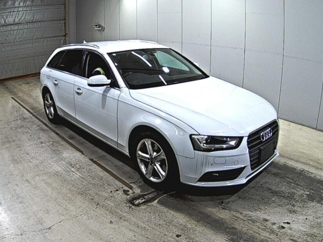 Audi A4 2014 7004209-0