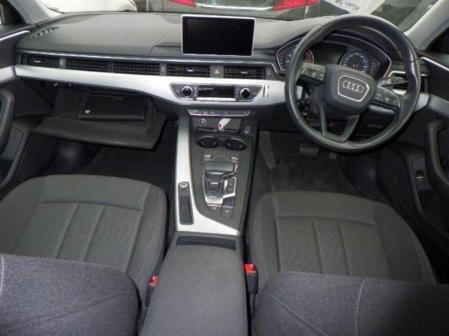 Audi A4 2016 7004218-3