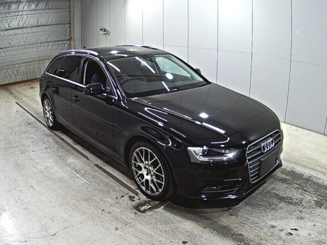 Audi A4 2014 7004220-0