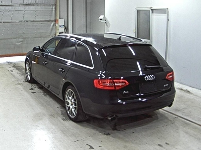 Audi A4 2014 7004220-1