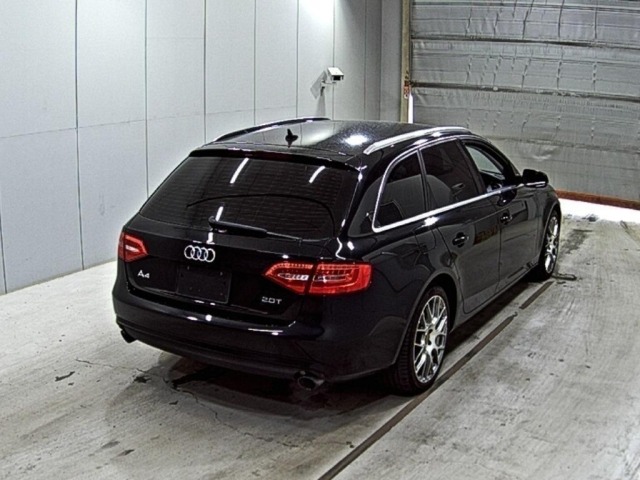 Audi A4 2014 7004220-5