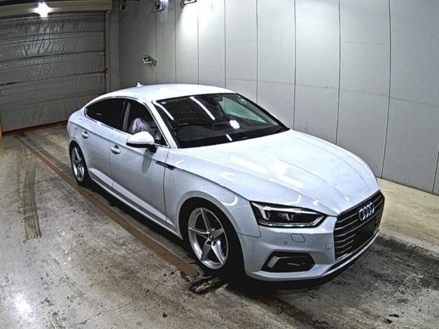 Audi A5 2017 7003147-0