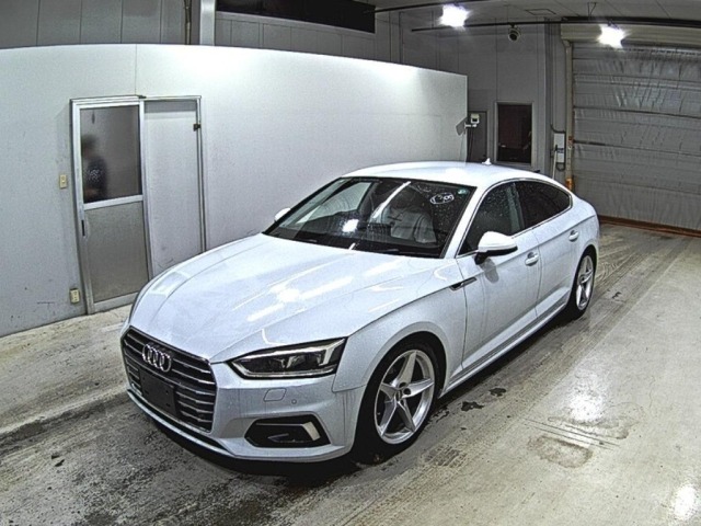 Audi A5 2017 7003147-4