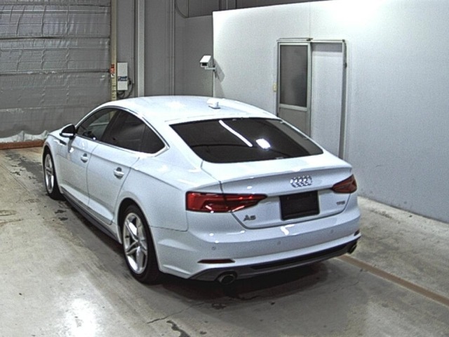 Audi A5 2018 7003148-1