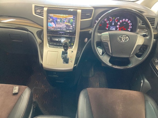 Toyota ALPHARD 2013 7023096-3