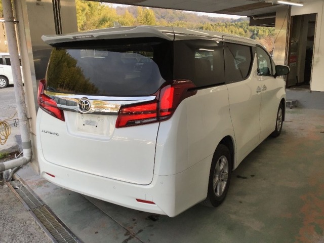 Toyota ALPHARD 2023 7023107-4