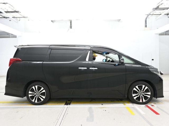 Toyota ALPHARD 2018 7023132-3