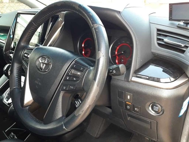 Toyota ALPHARD 2018 7023132-9
