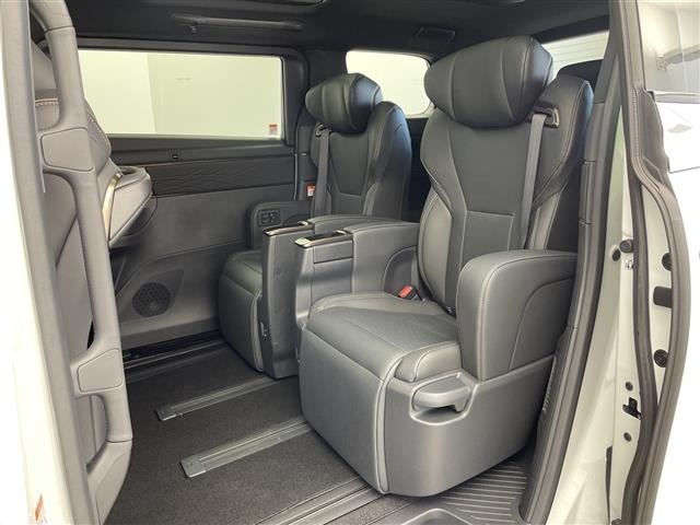 Toyota ALPHARD 2025 7023439-9
