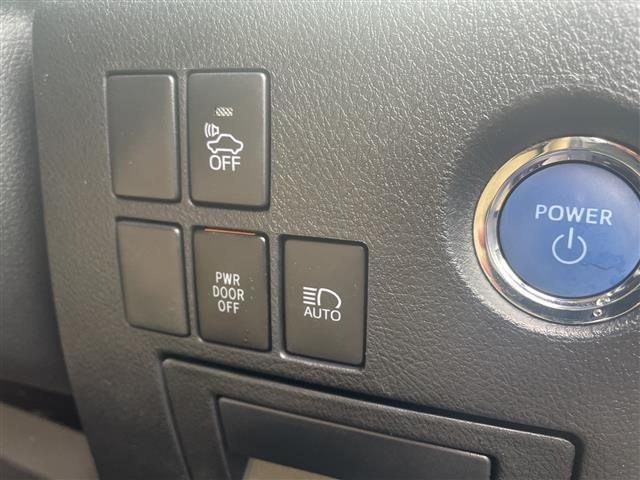 Toyota ALPHARD 2018 7023915-7