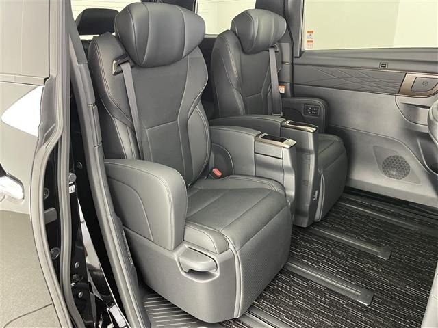 Toyota ALPHARD 2026 7023943-4