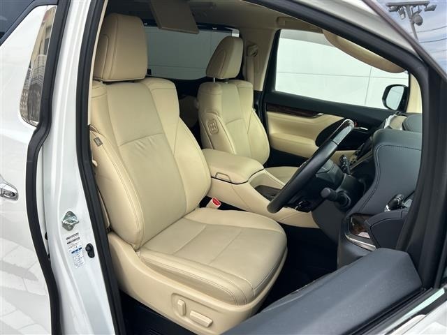 Toyota ALPHARD 2022 7023950-17