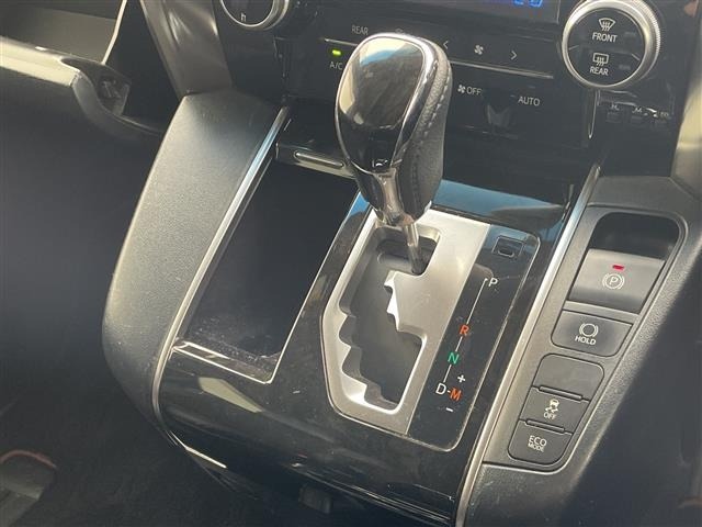 Toyota ALPHARD 2017 7024017-11