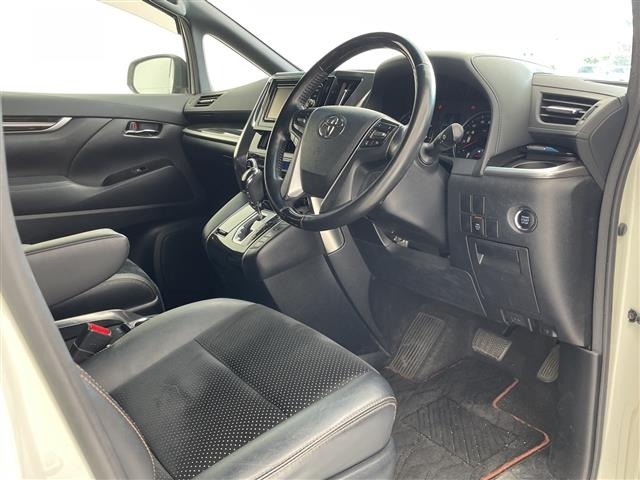 Toyota ALPHARD 2017 7024017-23