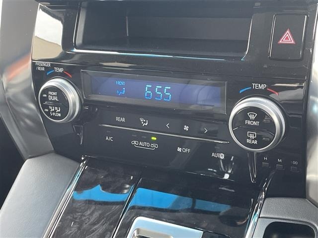 Toyota ALPHARD 2018 7024054-7