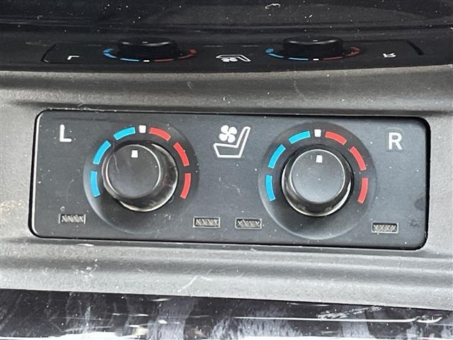 Toyota ALPHARD 2018 7024054-8
