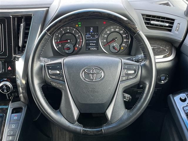 Toyota ALPHARD 2016 7024101-1
