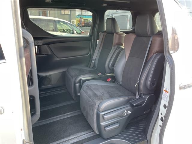 Toyota ALPHARD 2016 7024101-10