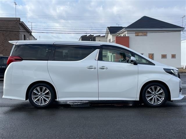 Toyota ALPHARD 2016 7024101-17