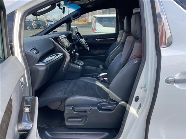 Toyota ALPHARD 2016 7024101-9