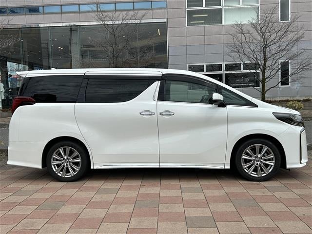Toyota ALPHARD 2020 7024112-4