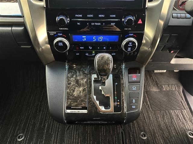 Toyota ALPHARD 2021 7024139-19