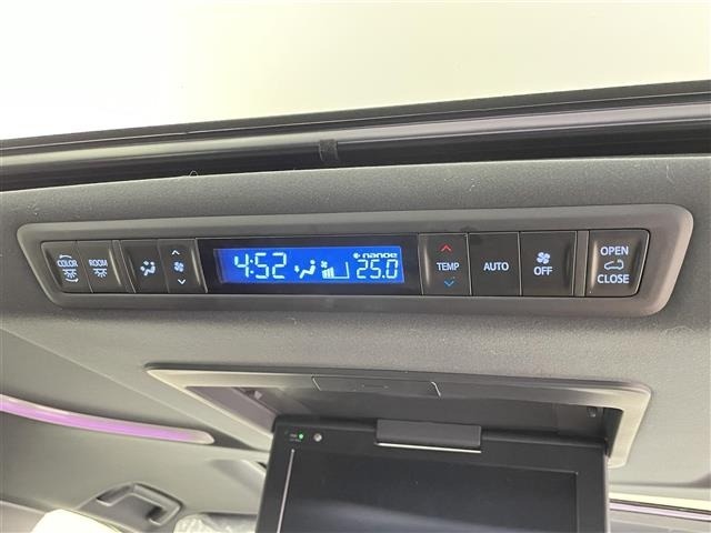 Toyota ALPHARD 2022 7024235-1