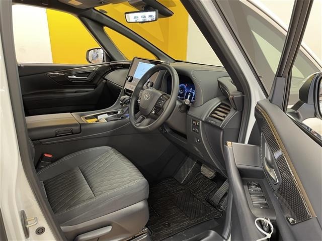 Toyota ALPHARD 2025 7024438-12