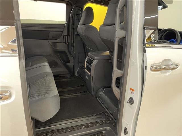 Toyota ALPHARD 2025 7024438-22