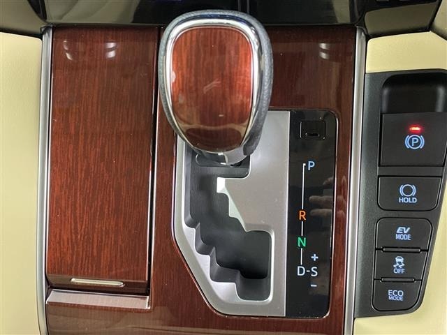 Toyota ALPHARD 2017 7024453-18