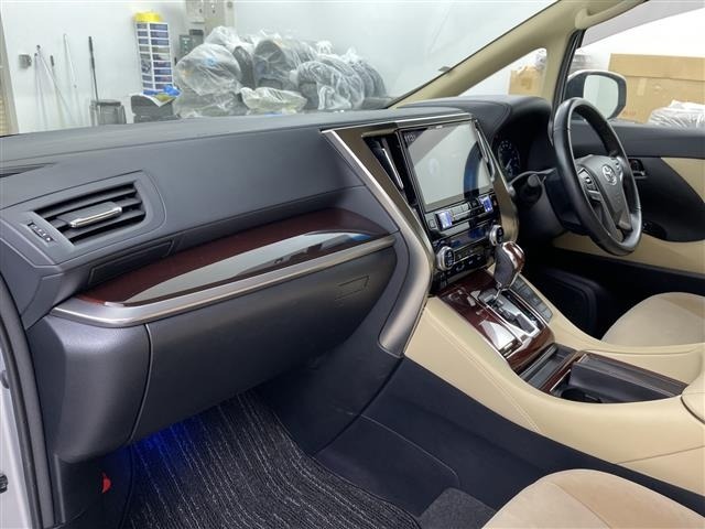 Toyota ALPHARD 2017 7024453-2