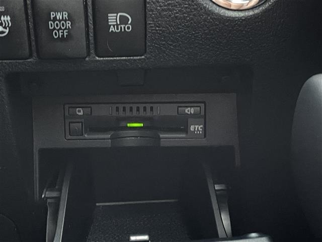 Toyota ALPHARD 2018 7024491-8