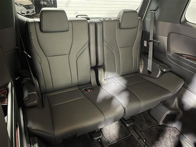 Toyota ALPHARD 2023 7024530-1