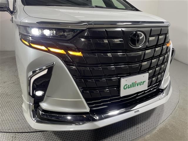 Toyota ALPHARD 2023 7024530-4