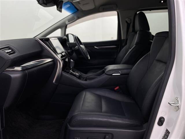 Toyota ALPHARD 2018 7024595-7