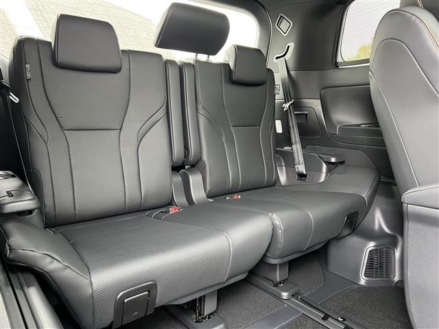 Toyota ALPHARD 2026 7024744-10