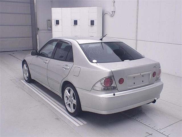 Toyota ALTEZZA 1999 7022474-1