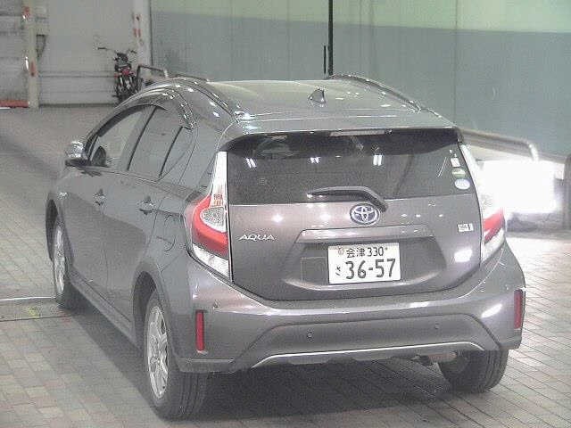 Toyota AQUA 2019 7009412-1