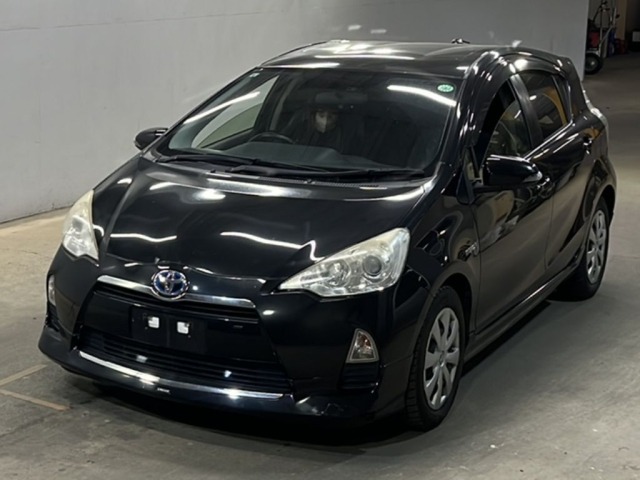 Toyota AQUA 2013 7009680-0