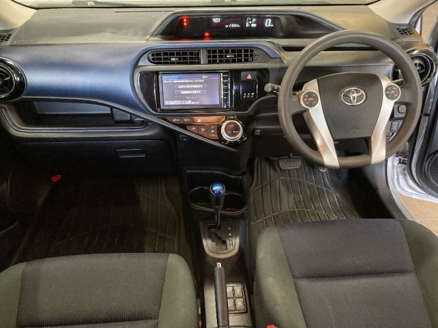 Toyota AQUA 2015 7009721-3