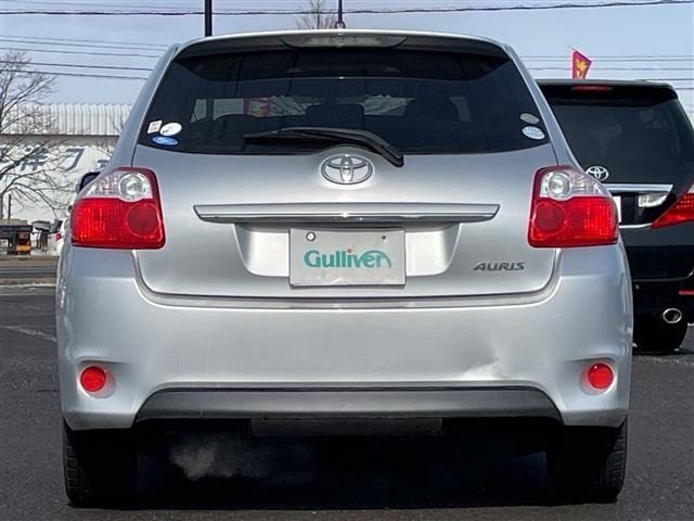 Toyota AURIS 2010 7014611-16