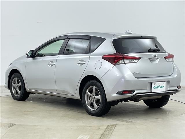 Toyota AURIS 2017 7014631-13