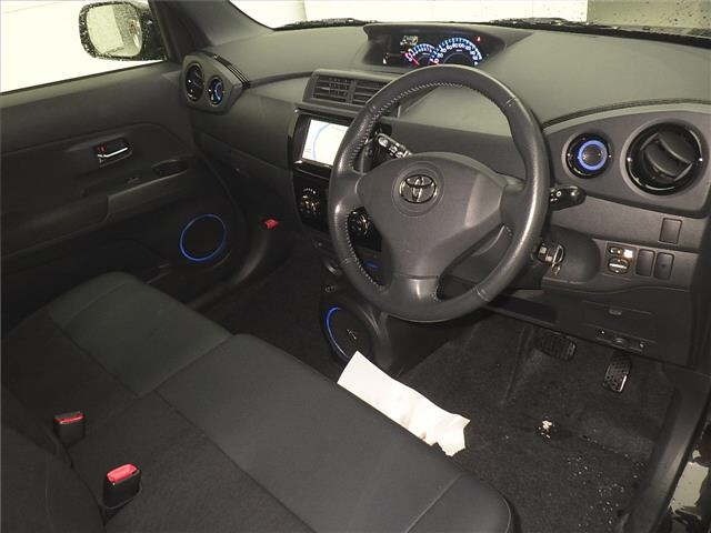 Toyota BB 2014 7022341-3