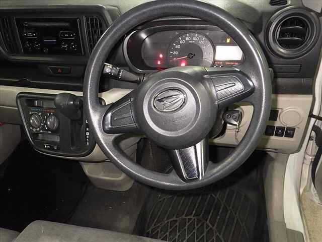Daihatsu BOON 2017 7006100-8