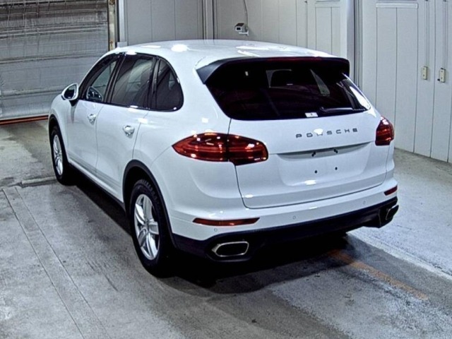 Porsche CAYENNE 2015 7005801-1