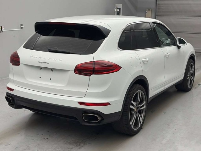 Porsche CAYENNE 2015 7005856-1