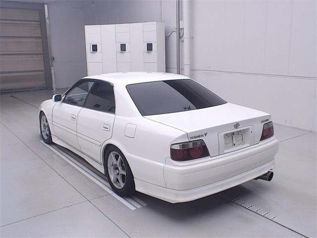 Toyota CHASER 1999 7017330-1