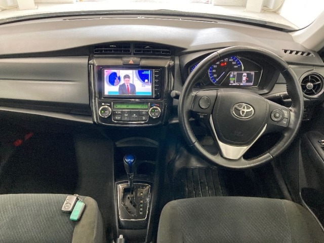 Toyota COROLLA AXIO 2016 7012981-3